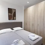 Luxury Of Colossus 아파트 Rhodes City